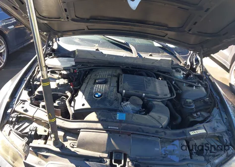 2009 BMW 335I z USA, uszkodzony, nr VIN WBAWL73569P181382